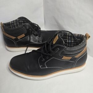 Bruno Marc Men's Black and Tan Chukka Boots 12